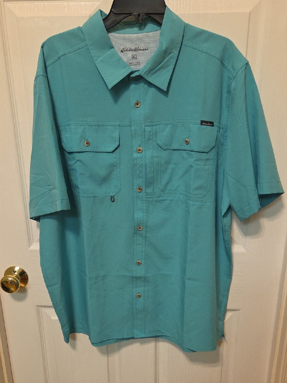 Eddie Bauer Men’s Teal Short-Sleeve Button-Down Shirt